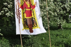 135